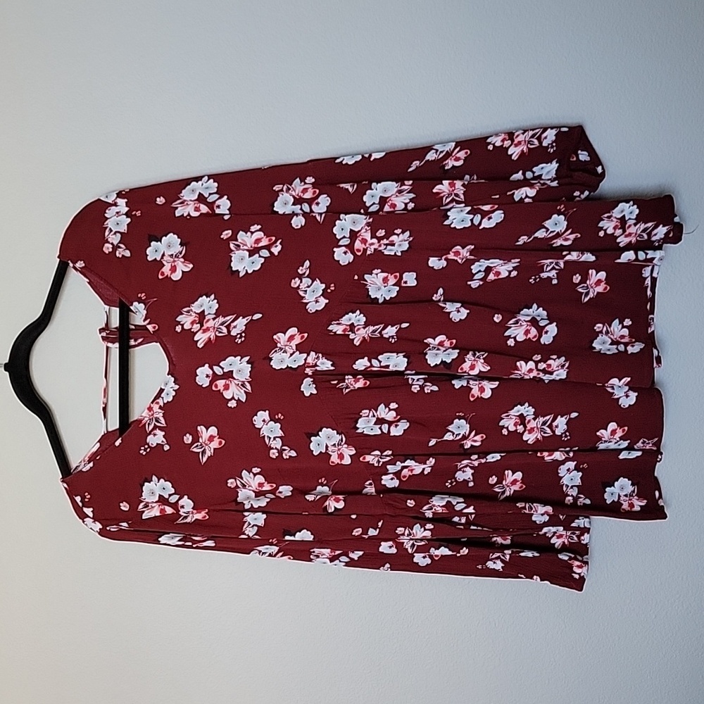 Lane Bryant long sleeve floral blouse 14/16